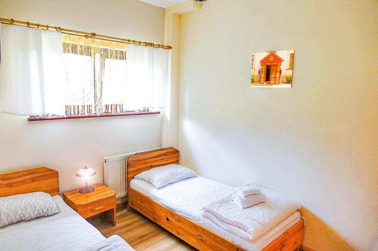 Zadrna Rezydencja Aparthotel Chełmsko Śląskie Bagian luar foto