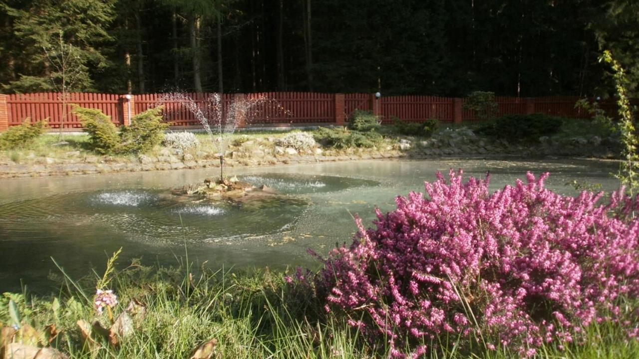 Zadrna Rezydencja Aparthotel Chełmsko Śląskie Bagian luar foto